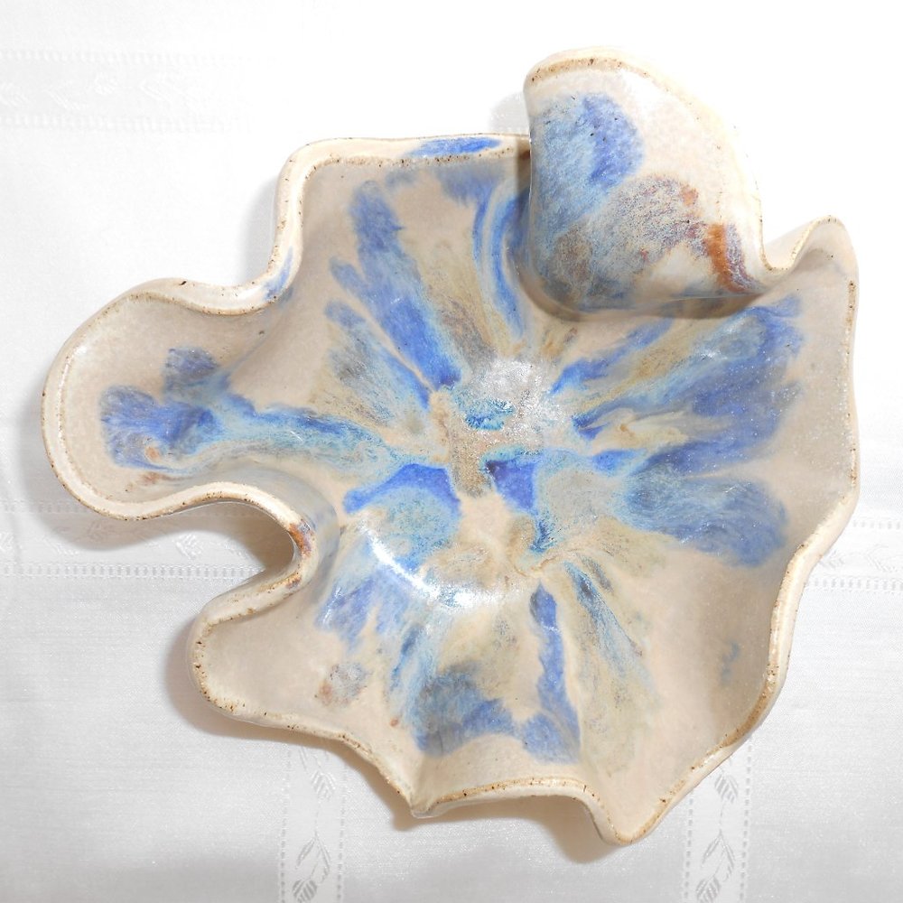 Vintage Barbara Wakefield Handkerchief Bowl Art Studio Pottery